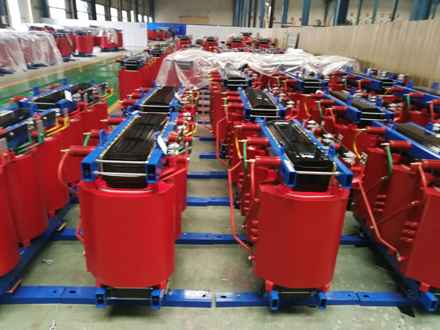 云龙100KVA干式变压器